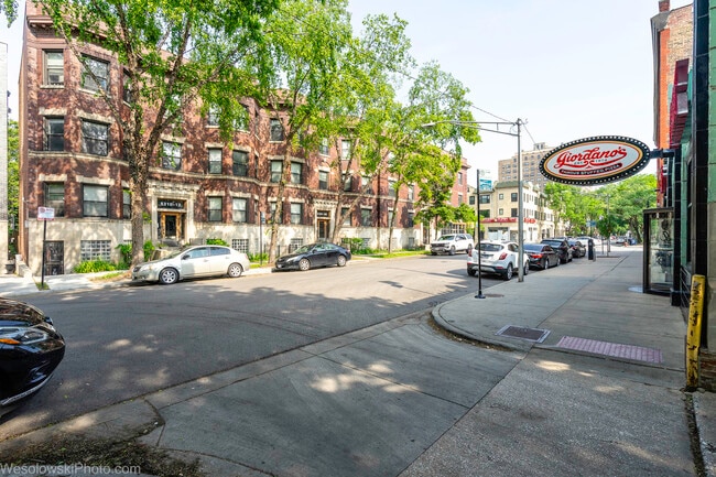 Building Photo - 5306 S Blackstone Ave