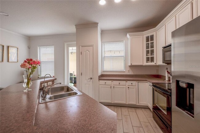 Building Photo - 14128 Avenue of the Groves