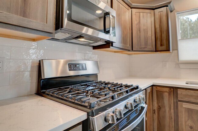 Building Photo - 3 Bedroom 3 Bathroom home for rent.
