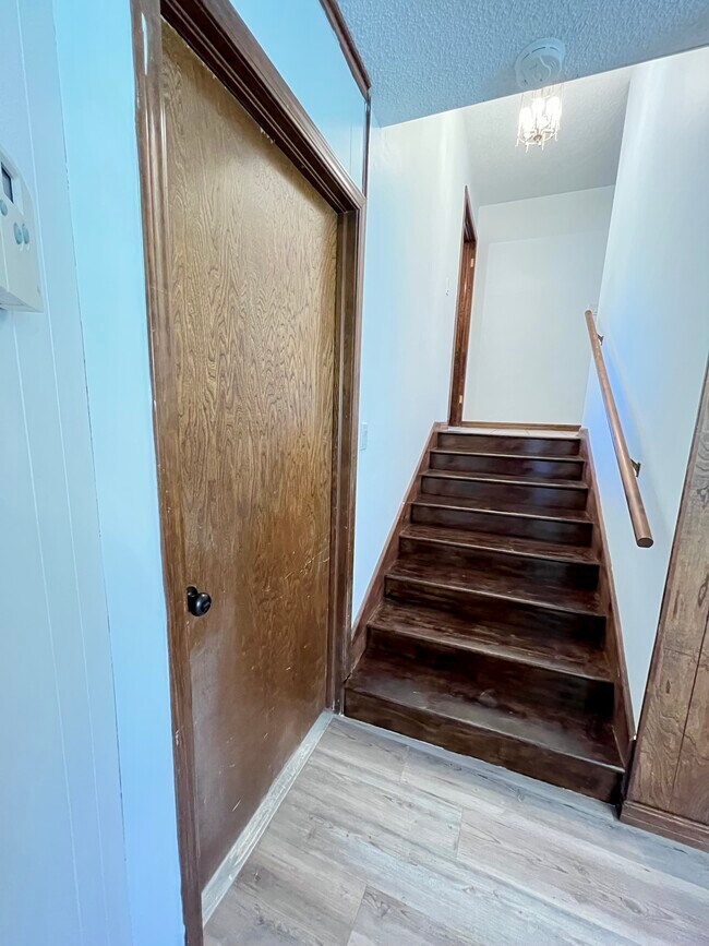 Building Photo - 14731 E 96th St N