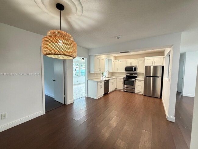 Building Photo - 4500 SW 42nd Terrace