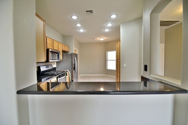 Building Photo - 6157 Copper Crest Dr
