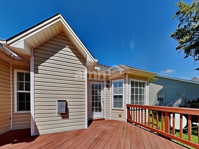 Building Photo - 2430 Joshua Ln