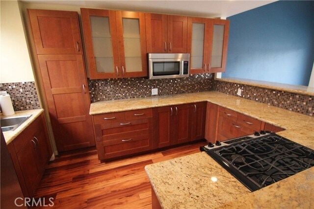 Building Photo - 4637 Park Dr