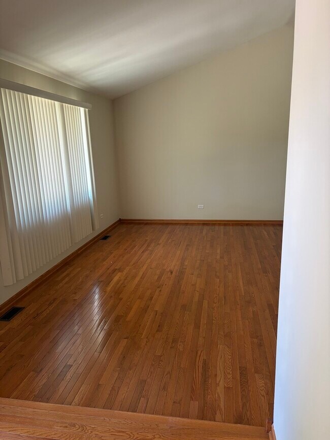 Building Photo - 14310 Mallard Dr