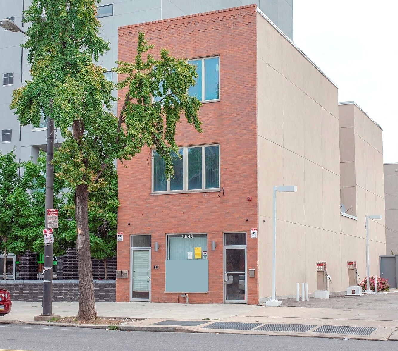 Building Photo - 1233 S Broad St