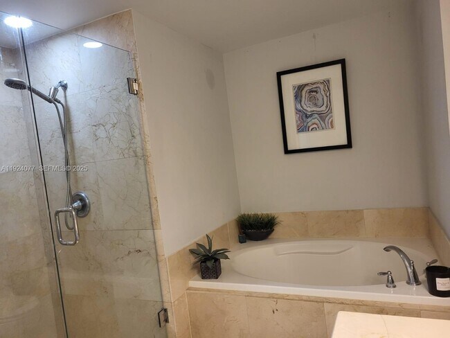 Building Photo - 350 N Federal Hwy