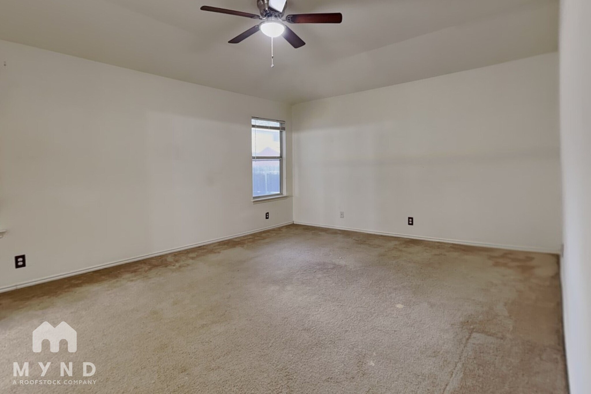 Building Photo - 4611 Echo Lake Dr