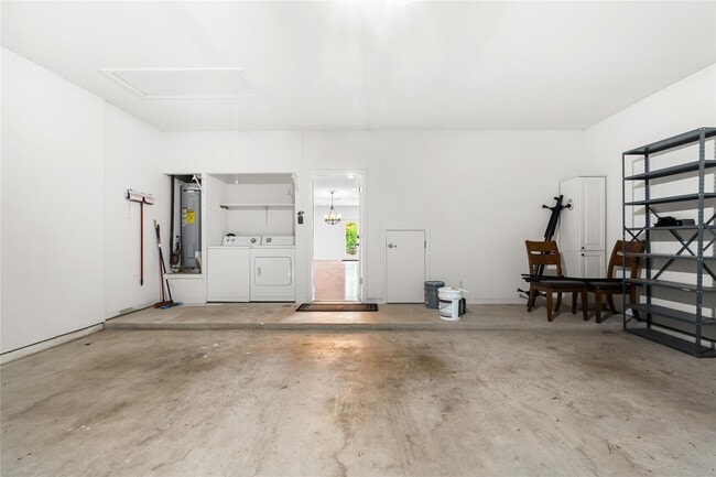 Building Photo - 5500 Sunset Ridge