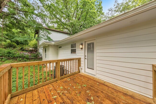 Building Photo - 1346 Wichita Dr SW