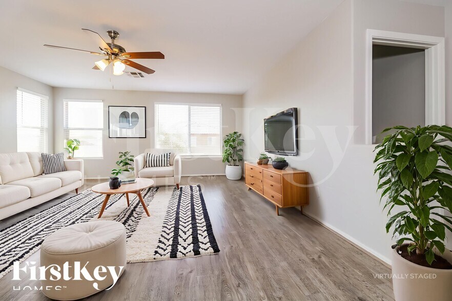 Building Photo - 11919 W Scotts Dr