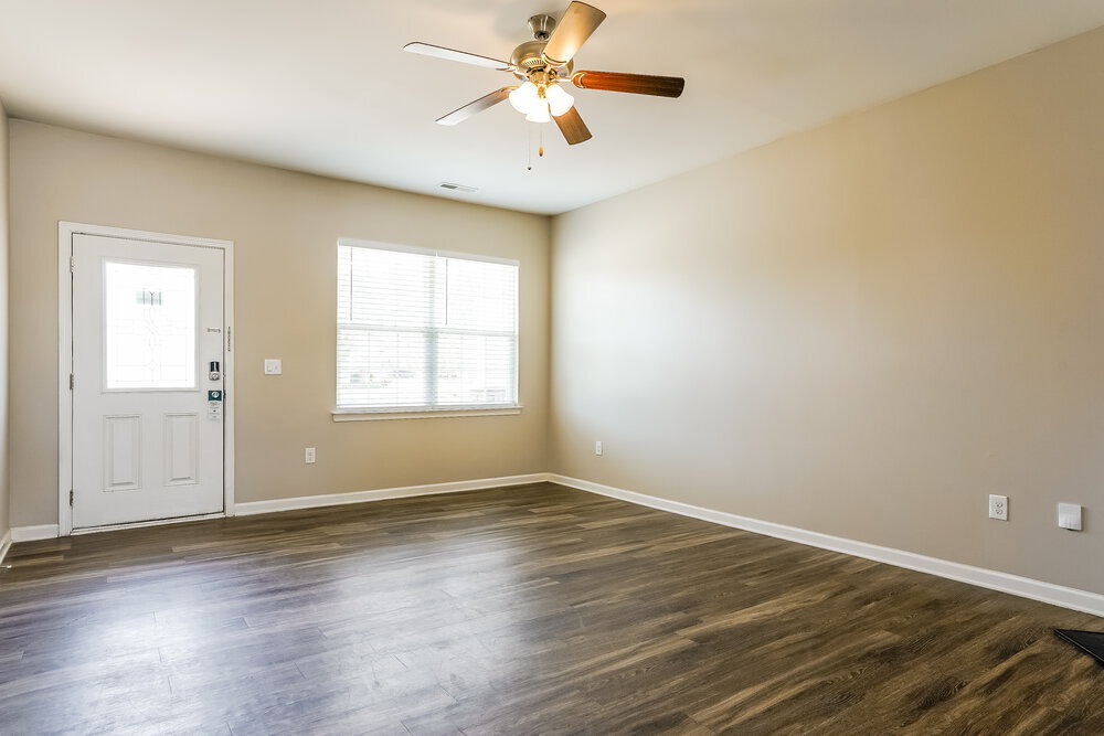 Building Photo - 21 Relict Dr