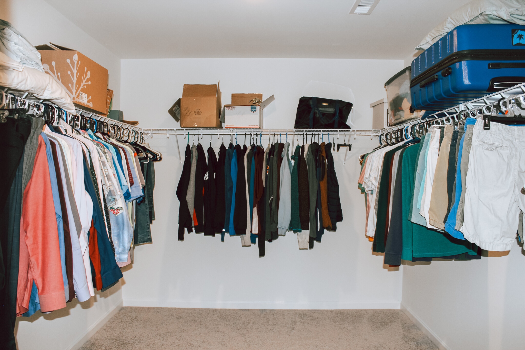 Walk In Closet - 117 Gibson Way