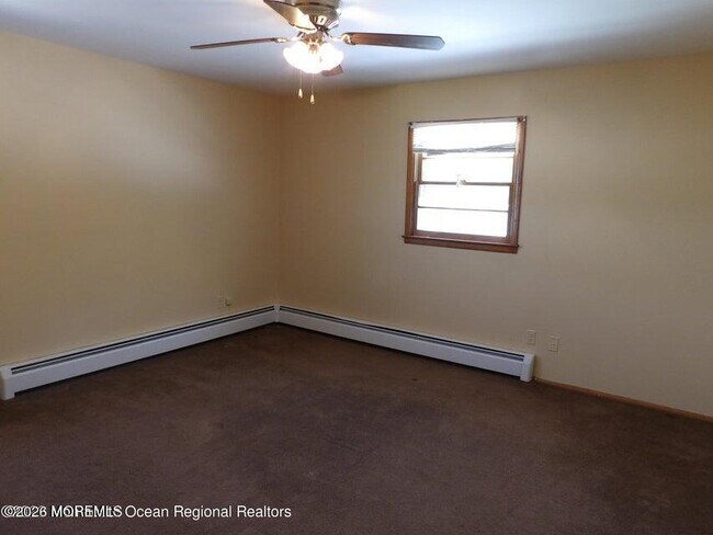 Building Photo - 1477 US-9