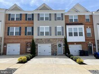 Building Photo - 706 Bunker Ln