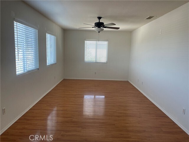 Building Photo - 37075 Parkway Dr