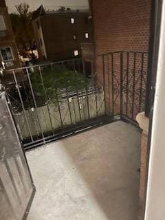 Building Photo - 86-18 57th Ave