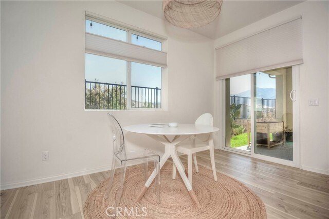 Building Photo - 24218 Hillcrest Dr