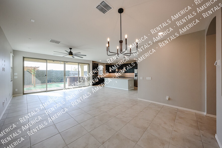 Building Photo - 16215 W Camino de Oro