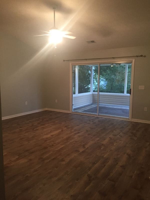 Building Photo - 3905 Camden Dr