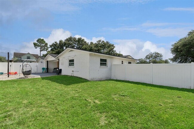 Building Photo - 273 Avalon Rd