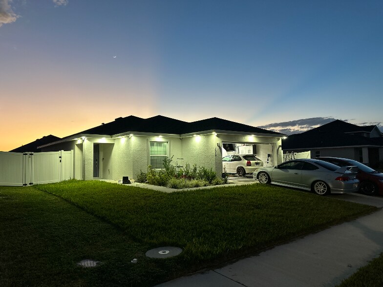 Primary Photo - 2014 Dexter St