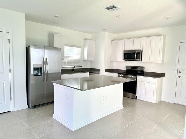 Building Photo - 7163 Sienna Oak Aly