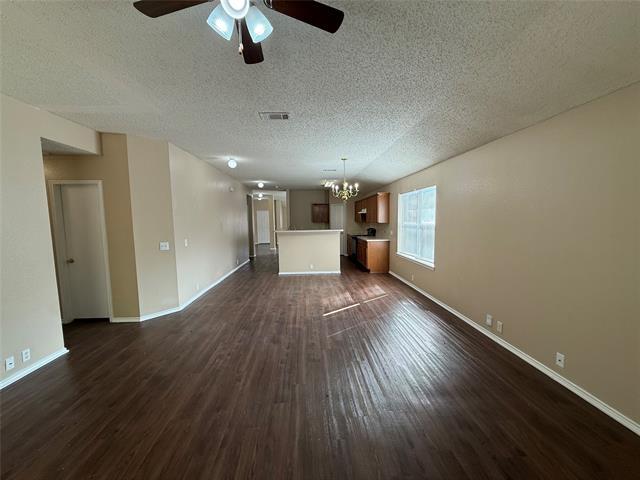 Building Photo - 128 Quail Run Dr