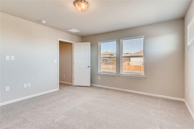Building Photo - 10304 Forest Grove Dr