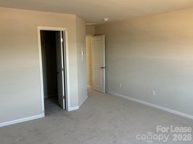 Building Photo - 13304 Hampton Bay Ln