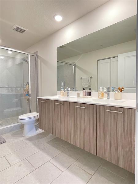 Building Photo - 8201 NW 41st St