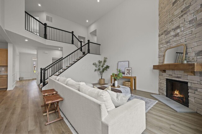 Building Photo - 132 Littondale Dr
