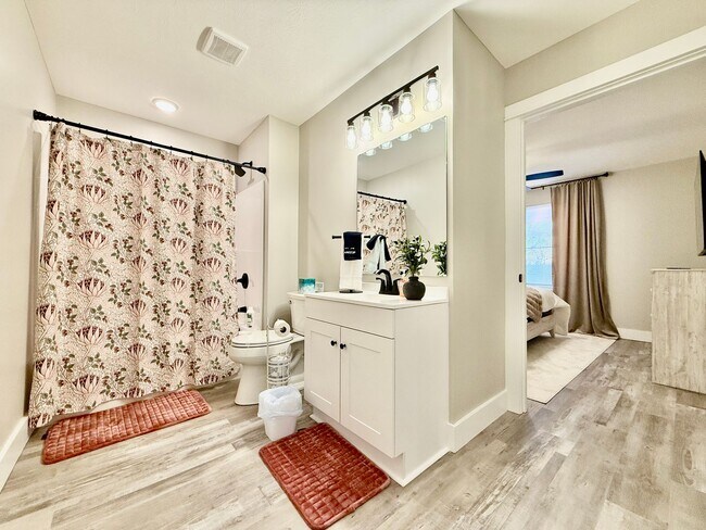 Building Photo - Bright New 5 Bedroom Ranch Retreat In West Chester