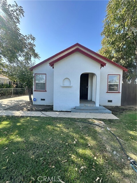 Building Photo - 111 E Moneta Ave