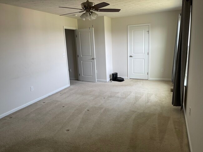 Building Photo - 1164 Trovillo Dr