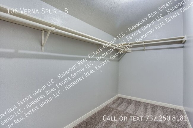 Building Photo - 106 Verna Spur