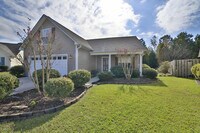 Building Photo - Upscale 3 to 4 BR home in The Willows at Leland. Two car garage, community pool!