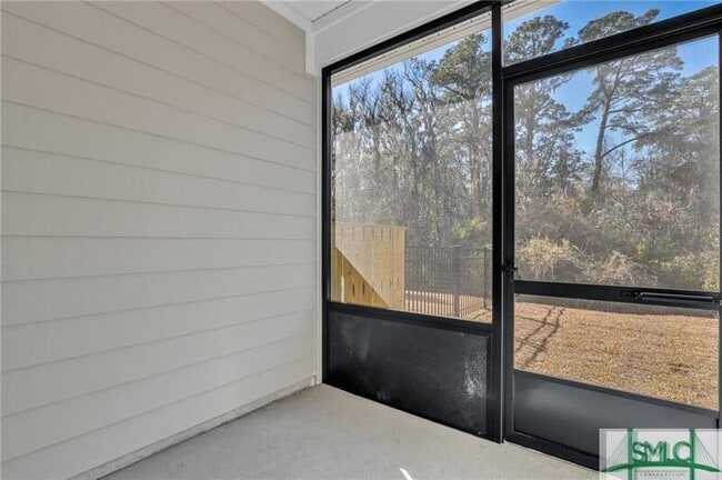 Building Photo - 157 Lower Creek Dr