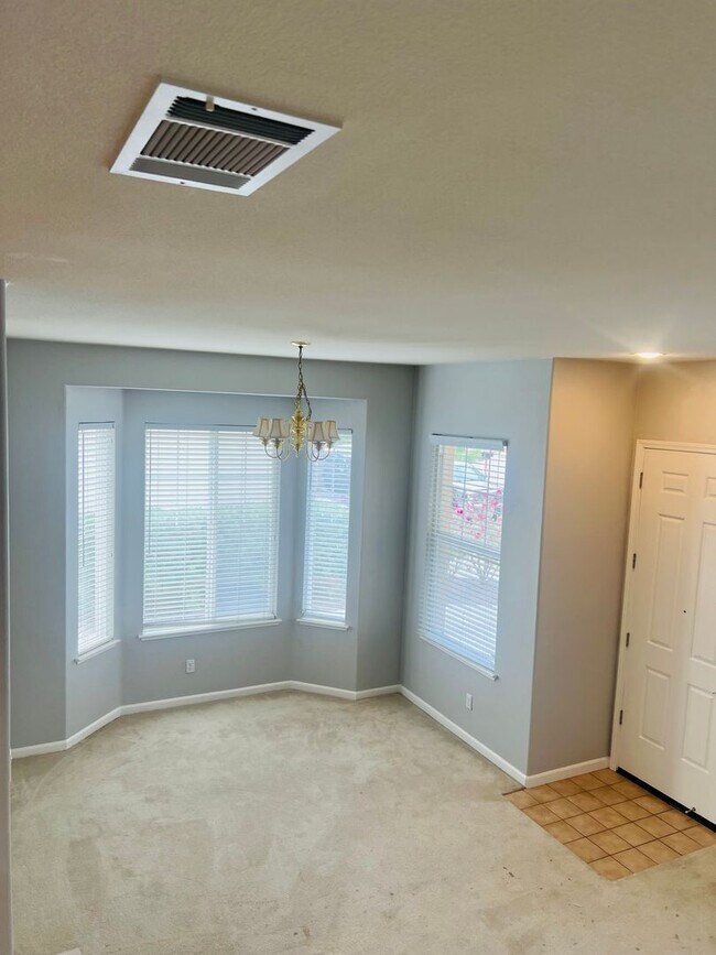 Building Photo - NORTH SAN JOSE - Spacious two story home w...