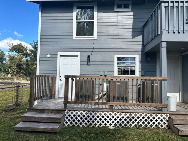 Primary Photo - 7212 Corpus Christi St