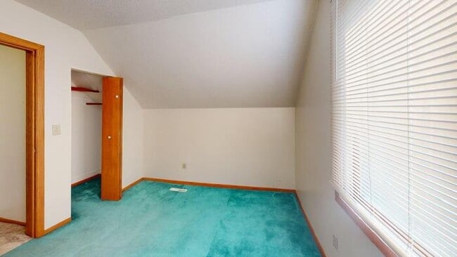 Building Photo - 1313 E Rosser Ave