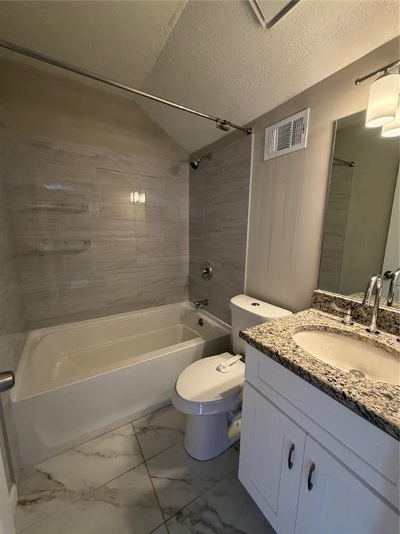 Building Photo - 504 Plymouth Ln