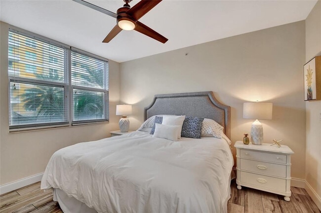 Building Photo - 700 E Boynton Beach Blvd