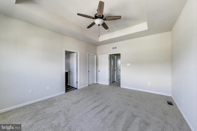 Building Photo - 1821 Jameson Dr
