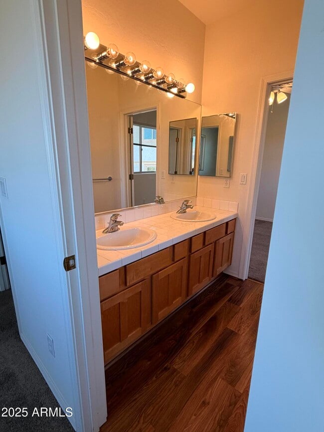 Building Photo - 13450 N Mountainside Dr