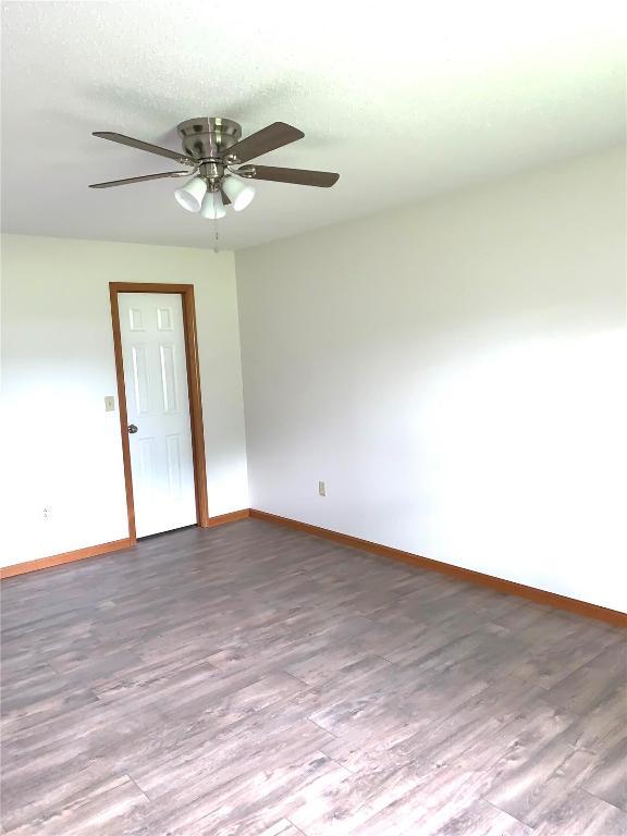 Building Photo - 119 Twin Oaks Dr