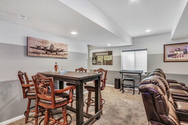 Building Photo - 3227 N Heritage Ln