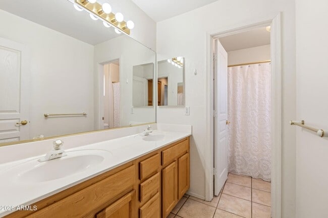 Building Photo - 29424 N 49th St