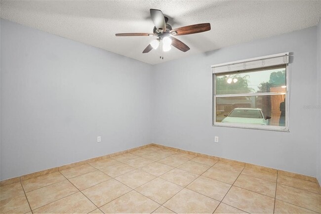 Building Photo - 2720 Sunrise Ct