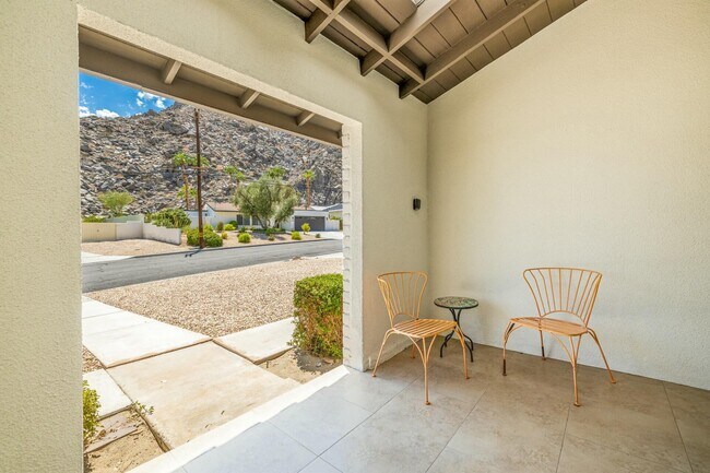Building Photo - 46890 Highland Palms Dr
